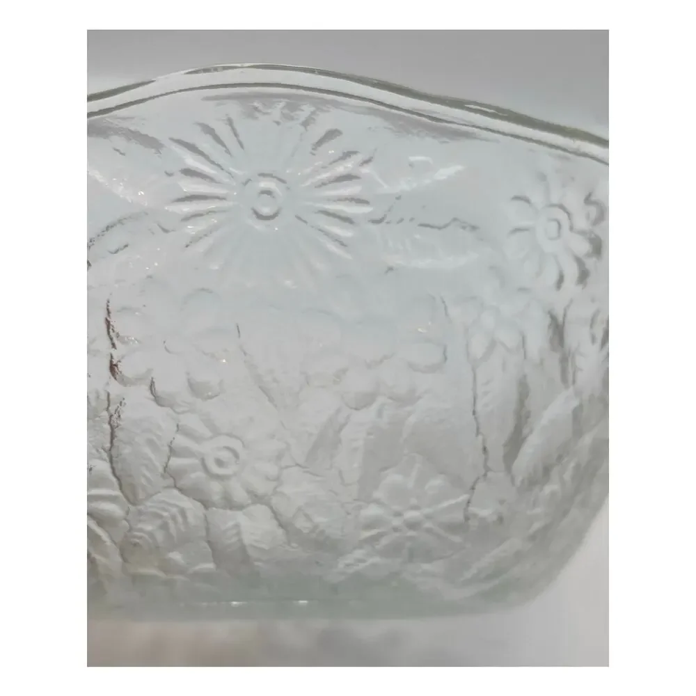Vintage Indiana Pressed Glass Pineapple Floral Pattern (618) 7.5